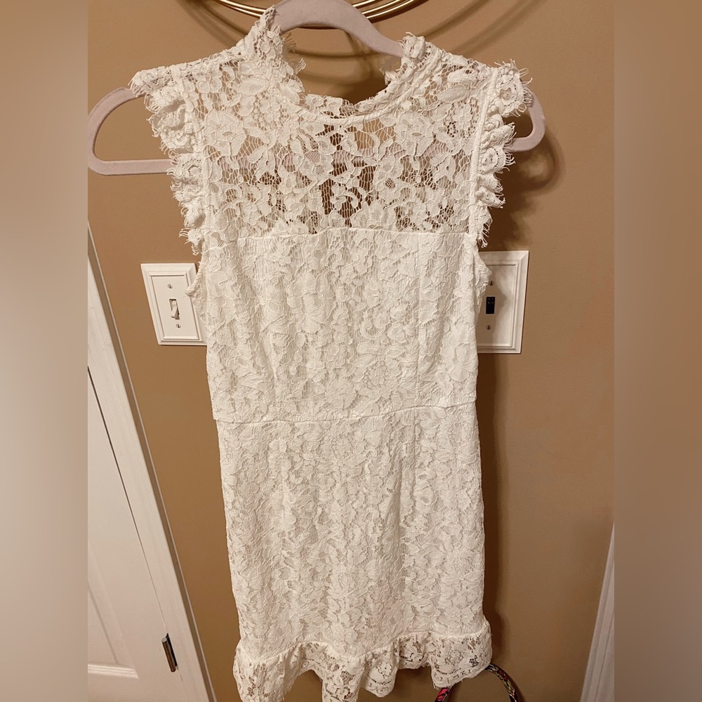 White lace boutique dress (barely worn)